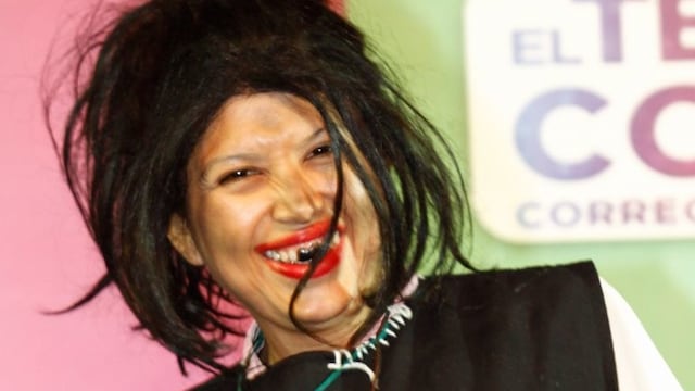 La Chupitos, cómica.