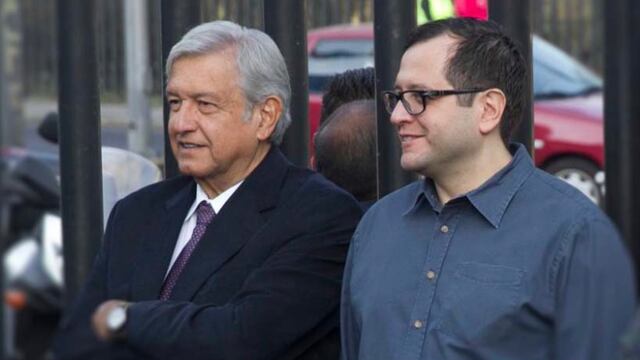 AMLO y su hijo mayor