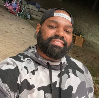 Michael Oher, exjugador de la NFL que inspiró película "Un sueño posible"