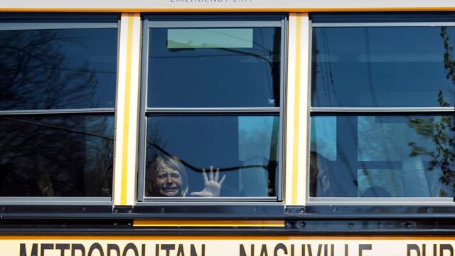 Niña en la Covenant School en Nashville, Tennessee