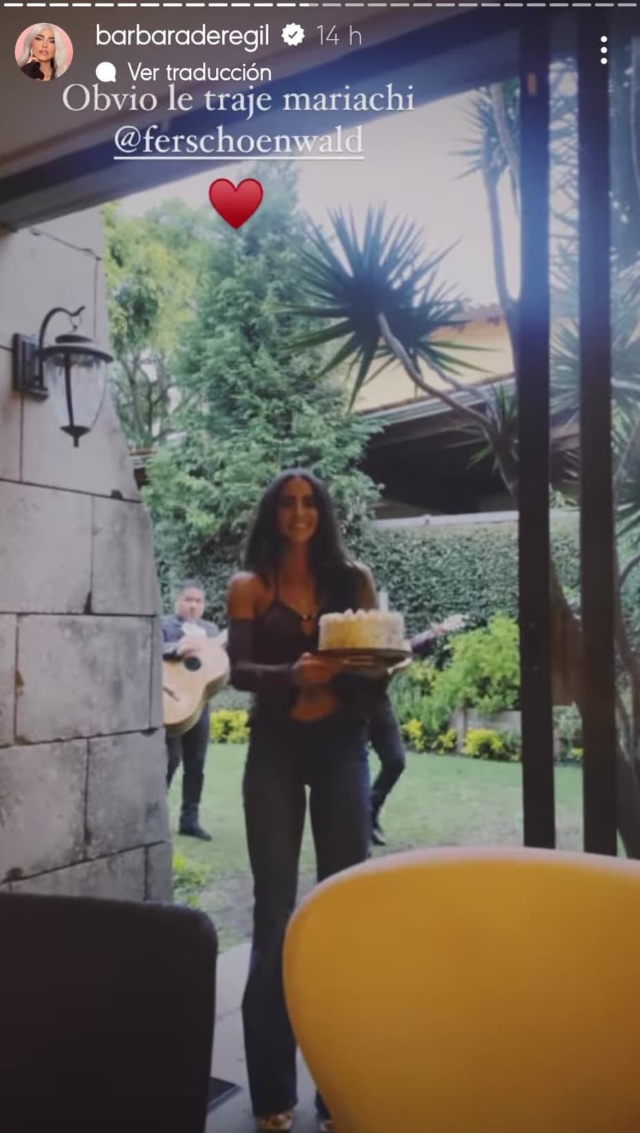 Bárbara de Regil festeja el cumpleaños Fernando Schoenwald.