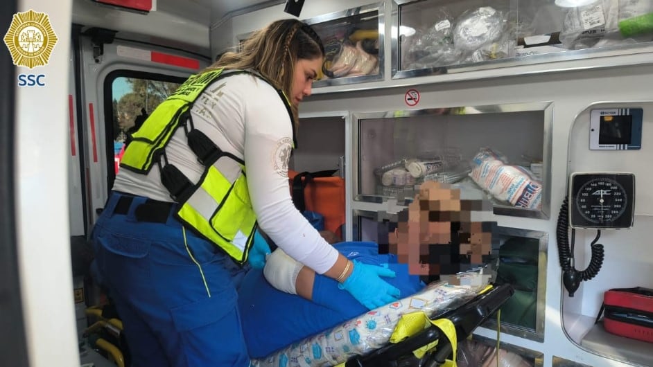 Colapsa grúa telescópica en Viaducto y Cuauhtémoc