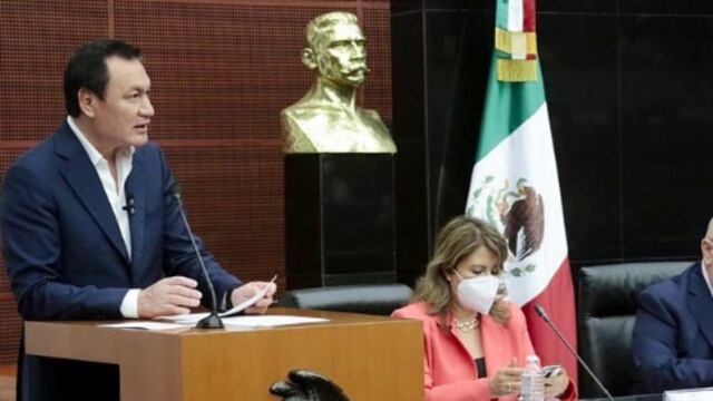 Miguel Ángel Osorio Chong manda indirecta a Alejandro Moreno en homenaje a René Juárez