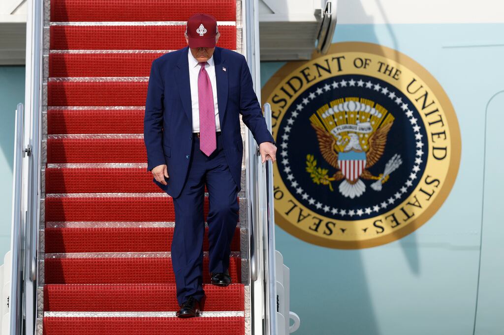 Donald Trump celebra acuerdos entre Estados Unidos y China