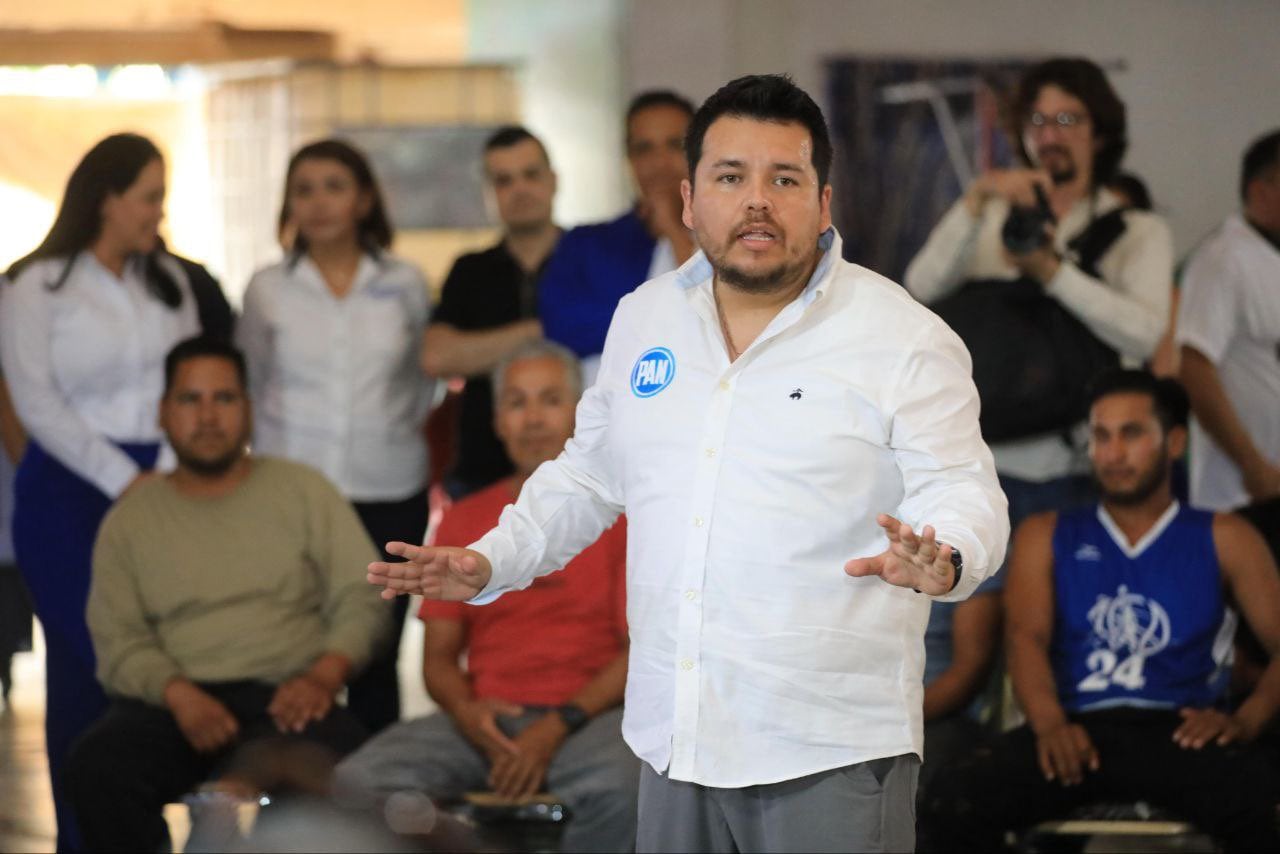 Raúl Torres, diputado de CDMX