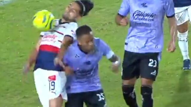 Penal no sancionado para Chivas