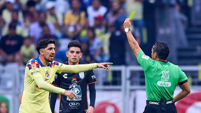 ¿Arbitraje perdonó 2 expulsiones al América?