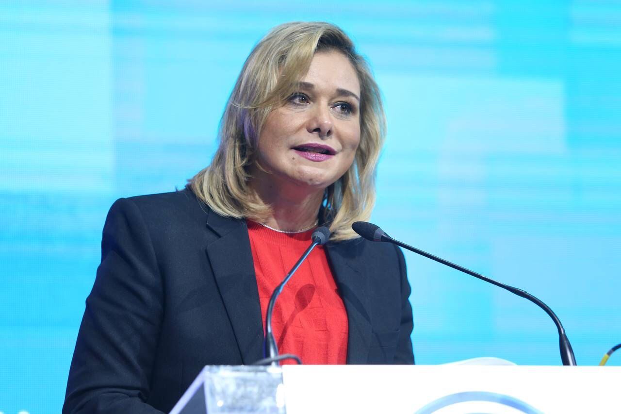 Maru Campos, gobernadora de Chihuahua, defiende al INE durante Plenaria Nacional de Diputados del PAN
