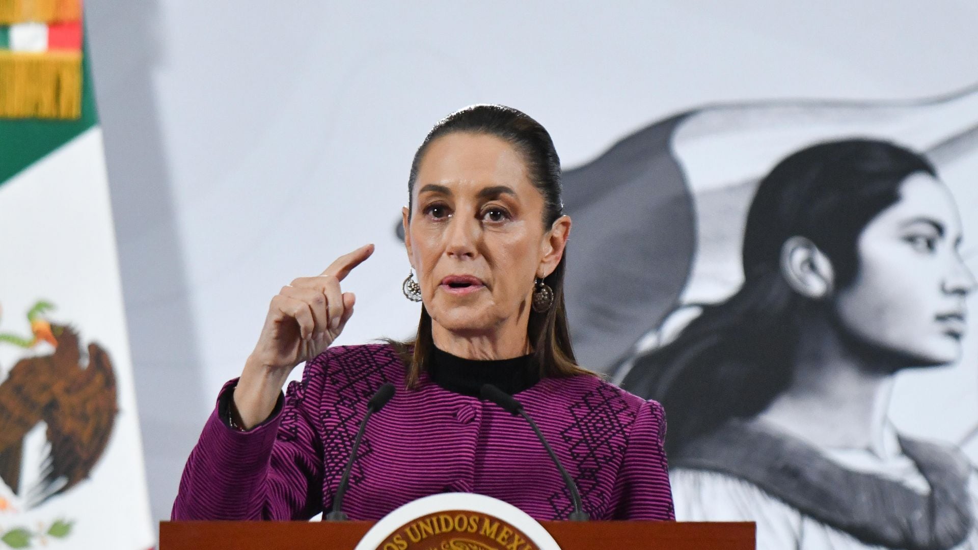 ¿Se asumirá la presidenta Sheinbaum algún día como jefa de Estado?