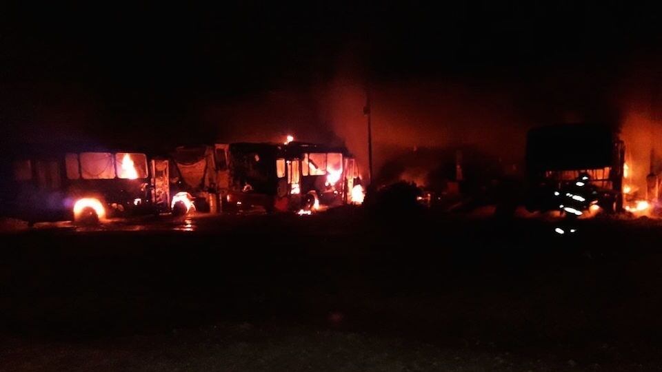Incendio en Tabasco acabó con 10 autobuses
