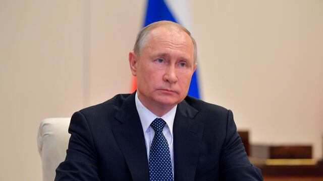Vladimir Putin. Apoyo a personal médico.