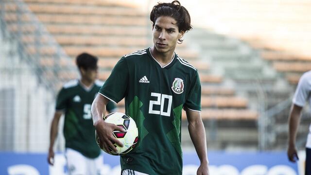 Lainez fue uno de los últimos en incorporarse a la concentración