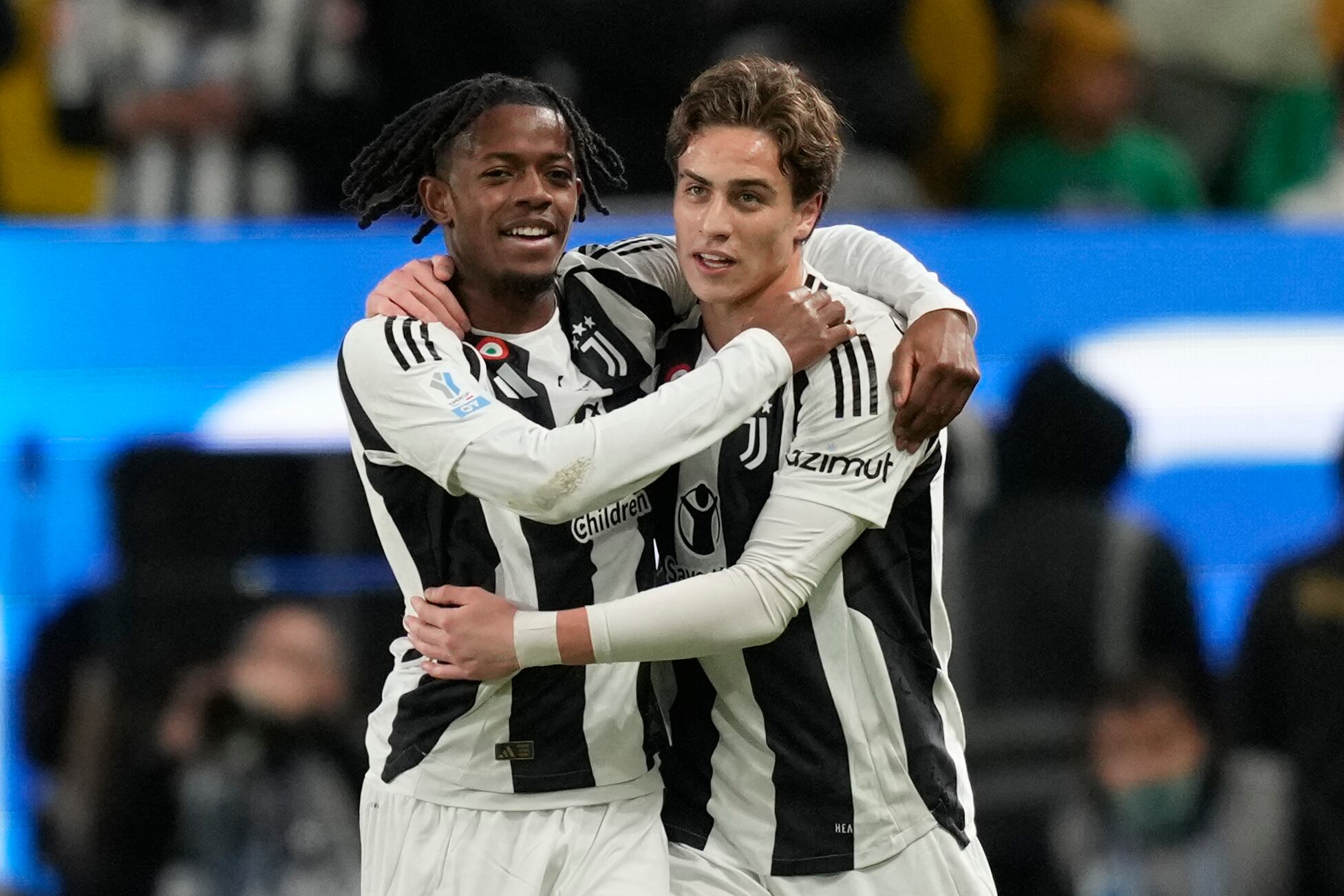 Juventus celebra gol en la Supercopa de Italia