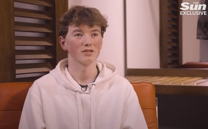 Alex Batty: Adolescente escapó de su madre luego de ser secuestrado por ella en España