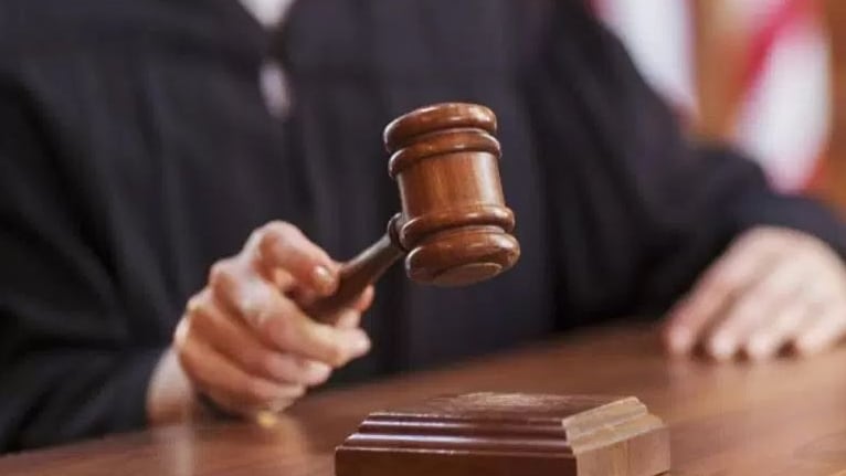 Jueces y magistrados