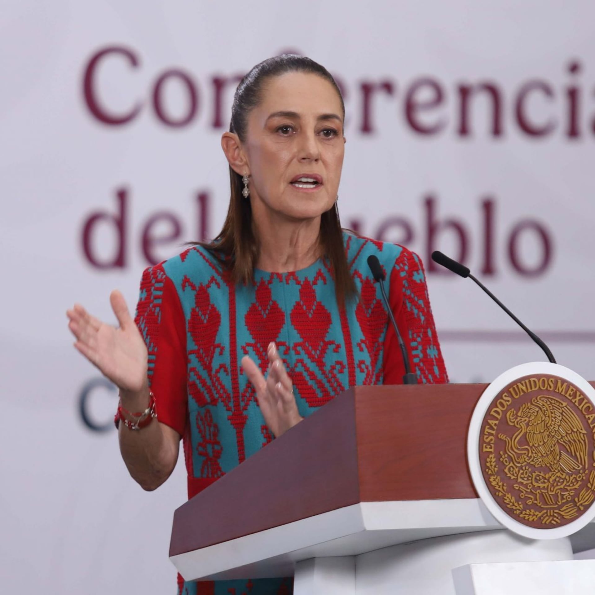 Los verdaderos contratos leoninos de la 4T