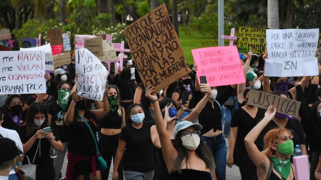 Protesta de mujeres por las agresiones sexuales