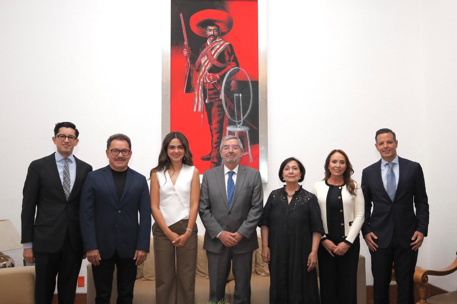 Legisladores enviados a Estados Unidos