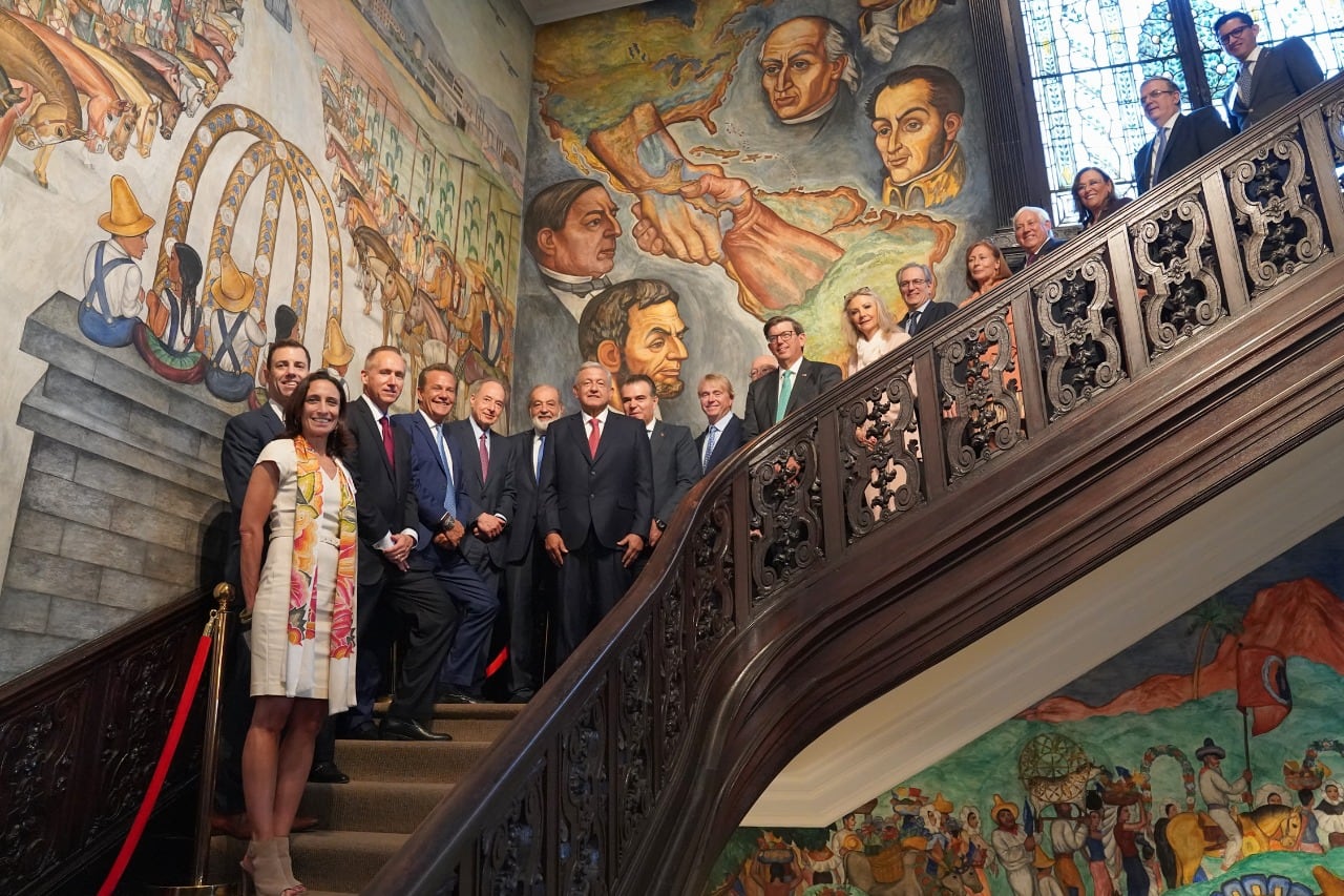 AMLO Y EMPRESARIOS DE MÉXICO Y ESTADOS UNIDOS EN EL INSTITUTO CULTURAL DE MÉXICO EN WASHINGTON