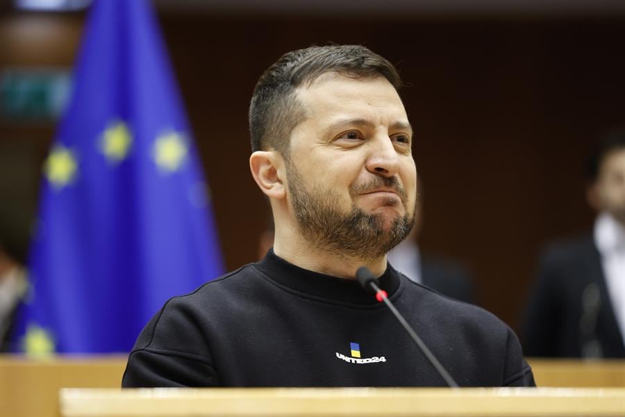 Volodímir Zelenski llega a Bruselas al Parlamento Europeo