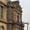 Museo del Louvre coloca reja en ventana tras robo de octubre de 2025