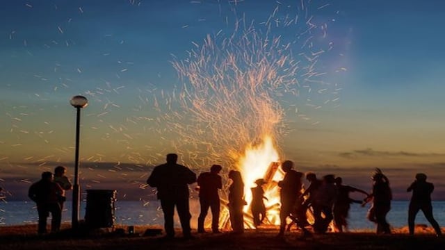 ¿Cuándo es la noche de San Juan 2024? Te decimos si es hoy 23 de junio o el 24 de junio