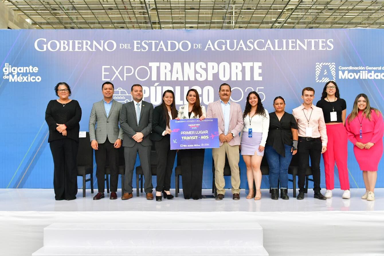 Tere Jiménez inaugura la Expo Transporte Público 2025