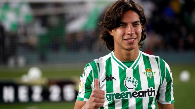 Diego Lainez.