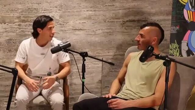 Diego Lainez y Nahuel Guzmán