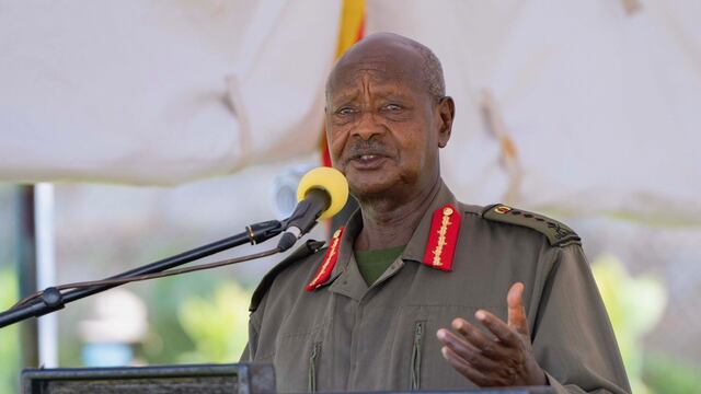 Hombre que insultó al presidente de Uganda en TikTok es condenado a 6 años de cárcel