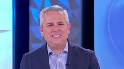 Luis Cárdenas confirma que hoy es su último programa en MVS Noticias