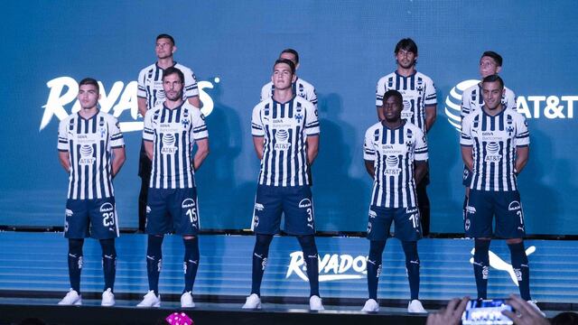 Rayados presentó su nueva camiseta para el siguiente torneo.
