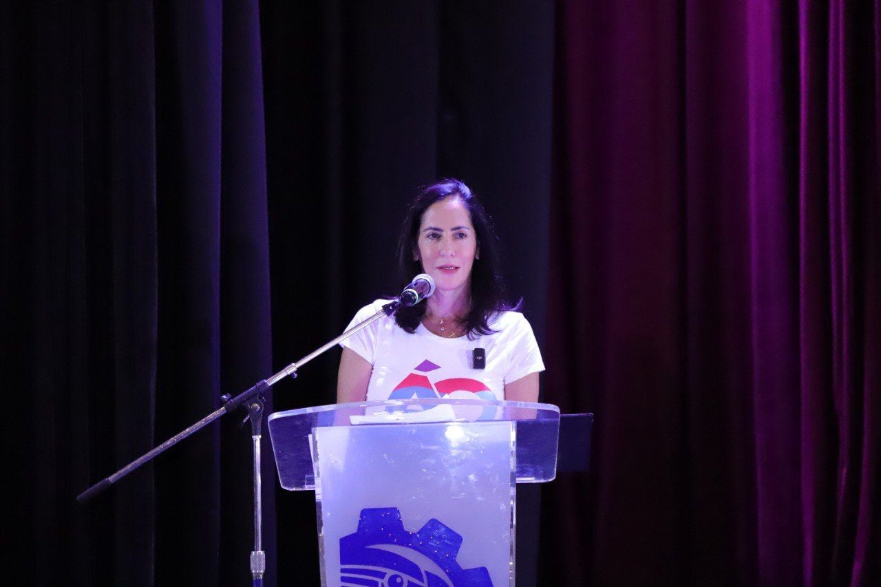 Lía Limón en graduación de alumnos del Tecnológico Nacional de México