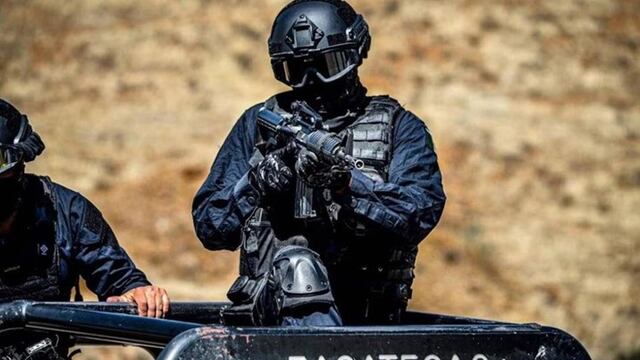 Liberan a 15 personas tras operativo policiaco