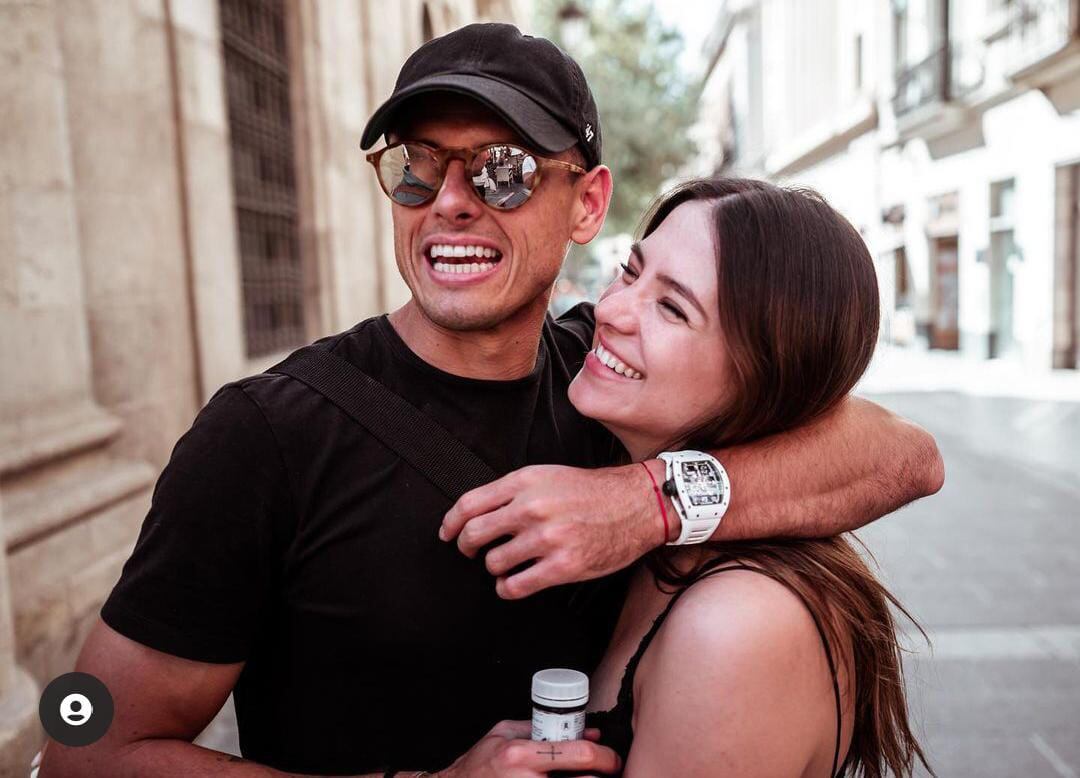 Chicharito y Sarah Kohan
