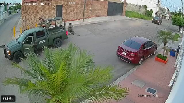 Criminales disparan en contra de militares, en Culiacán