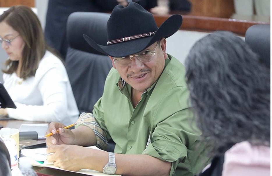 Exhiben a Tomás Zavala por usar un costoso reloj Cartier