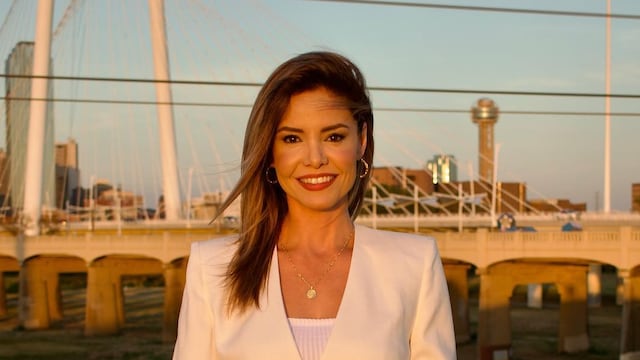 Karina Yapor, conductora.