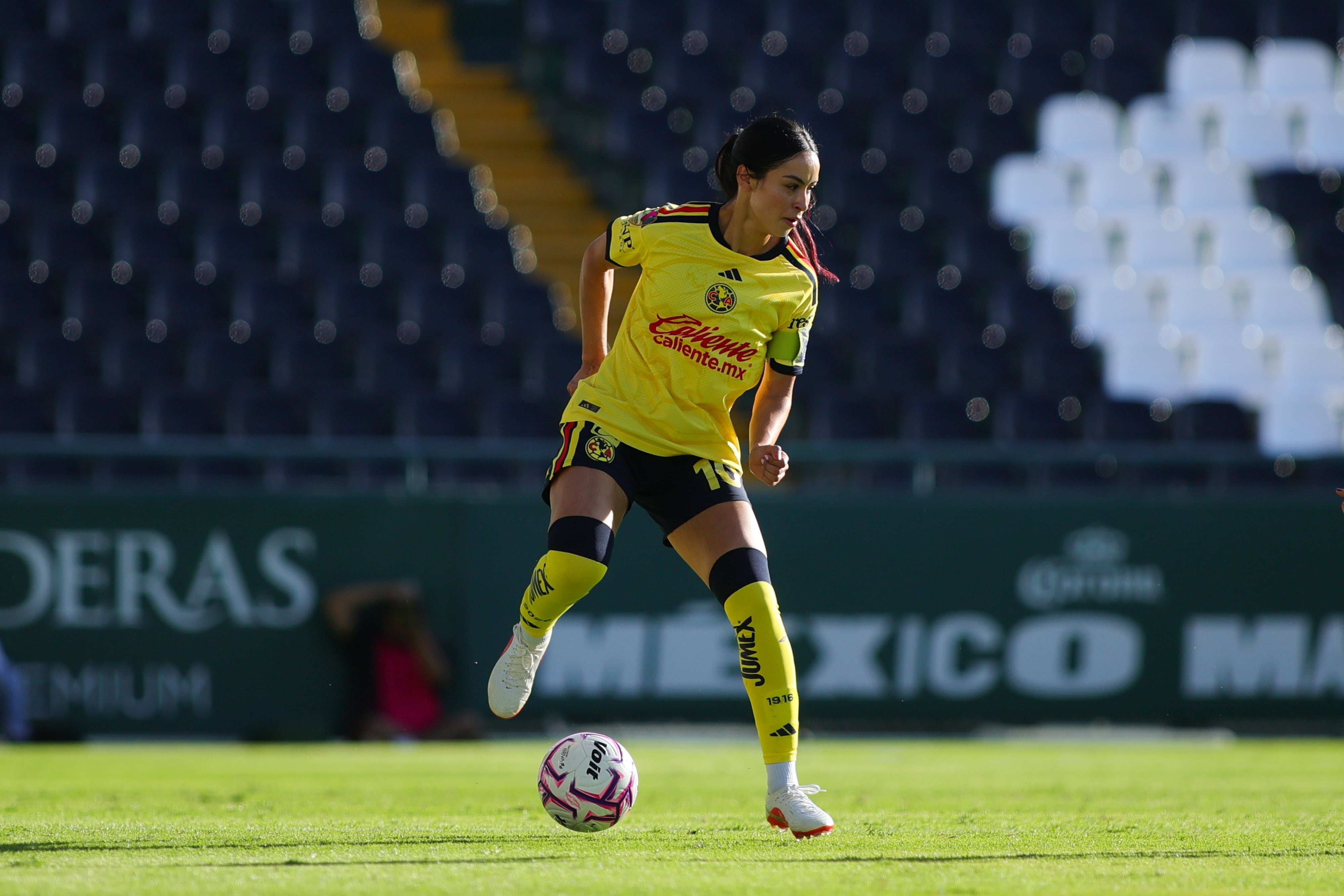 Scarlett Camberos sigue siendo clave en el América Femenil