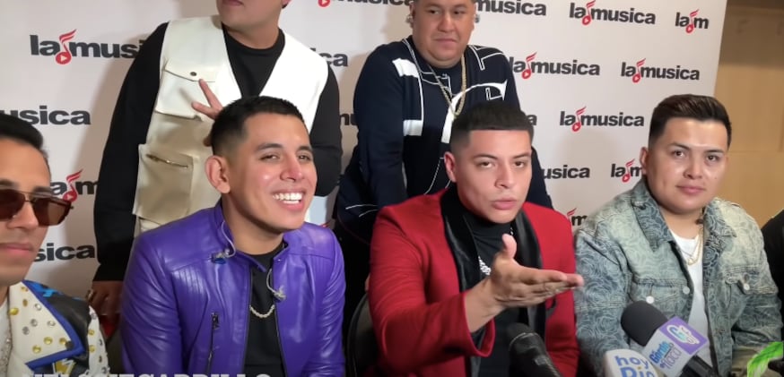 Eduin Caz se molesta por pregunta sobre su amante