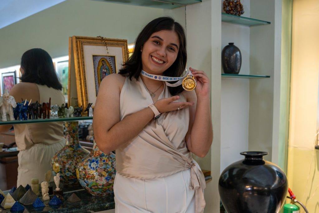 Jeanette Pineda, la niña de Tabasco que representa a México en la Olimpiada Internacional de Matemáticas de Singapur 2025