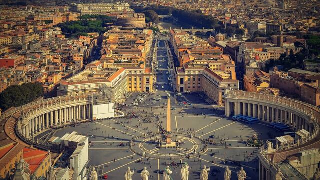 Le pide a inteligencia artificial revelar los secretos del Vaticano y este fue el resultado (VIDEO)