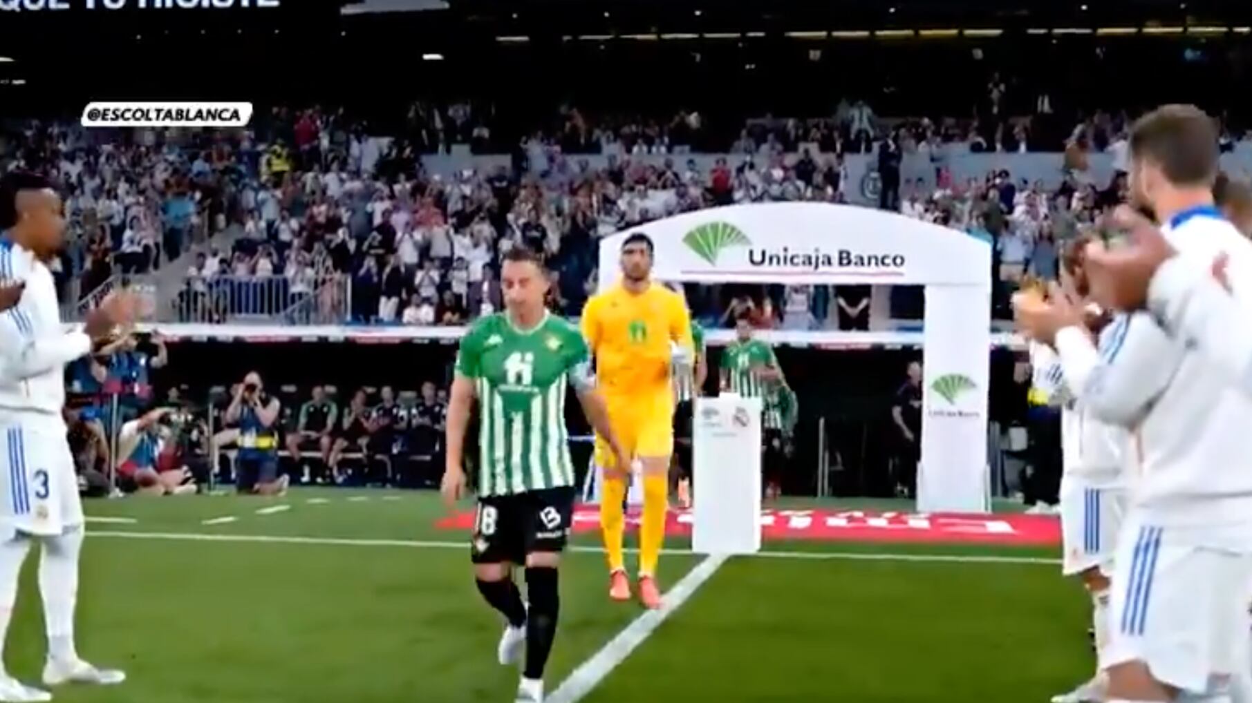 VIDEO: El curioso doble pasillo que se vivió en el Real Madrid vs Real Betis