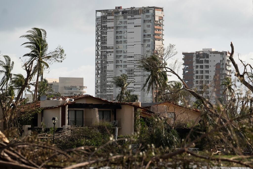 Huracán Otis y su destrucción en Acapulco