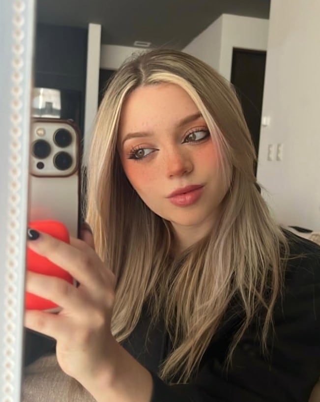 Natalia MX, streamer y presidenta de Club de Cuervos