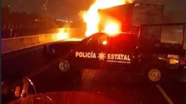 Accidente en Circuito Exterior Mexiquense causa cierre total en ambos sentidos