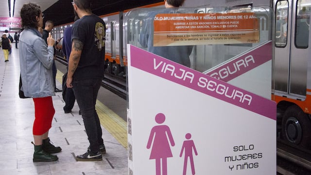 La mayoría de las mujeres que viajan en el Metro de la CDMX han sido víctimas de violencia sexual