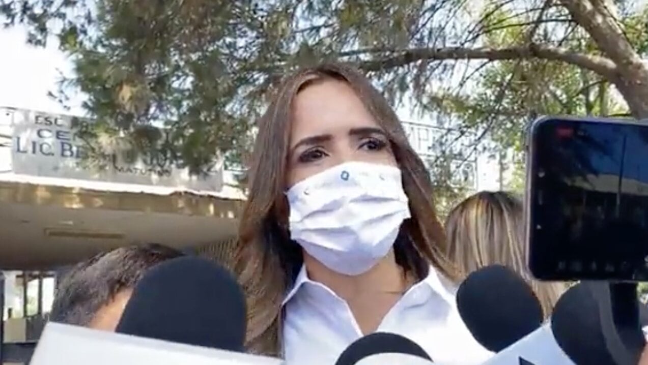 Clara Luz Flores, candidata de Morena