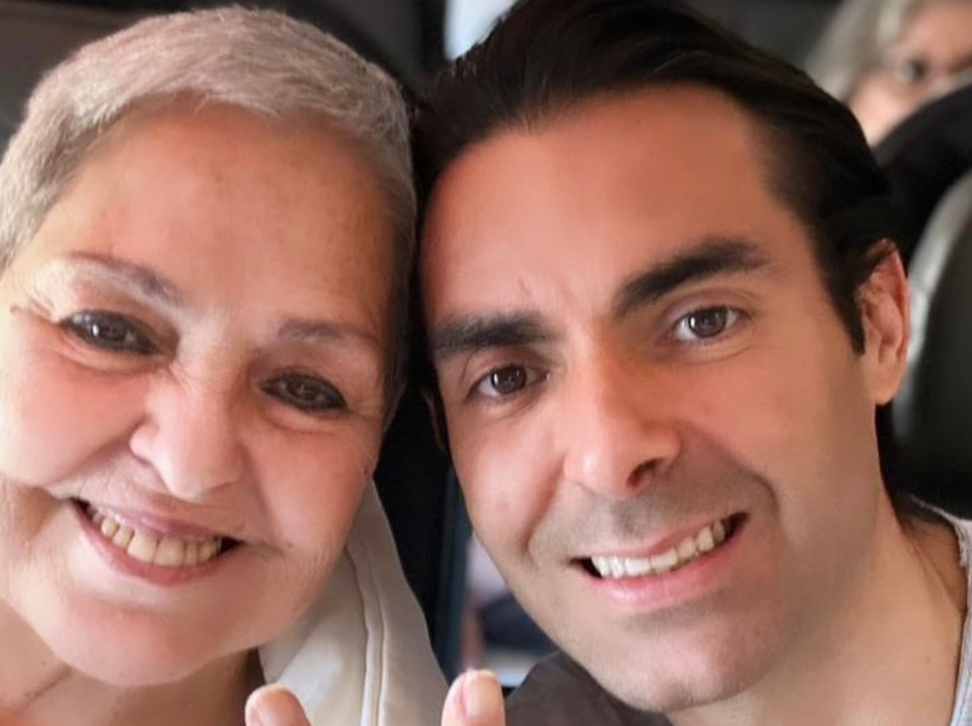 Lupita D'Alessio y su hijo, Ernesto D'Alessio