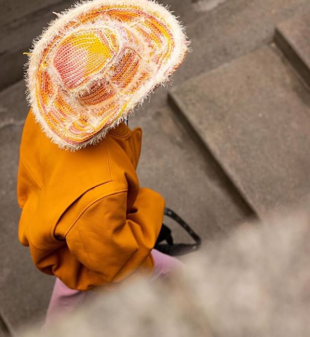 Outfit color naranja vitaminado
